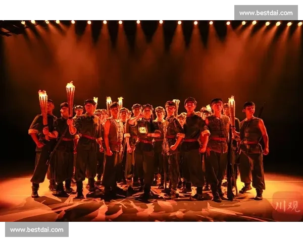 杨程晒与马斯切拉诺合影:昔日战友的足球情缘与执教征程的期许 杨程晒与马斯切拉诺合影:昔日战友的足球情缘与执教征程的期许