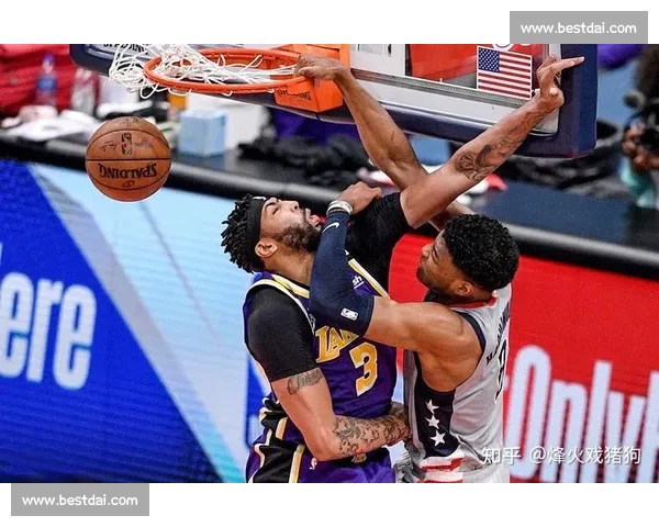 回放湖人对决热火全场精华詹眉合力掀起末节逆转风暴震撼之夜再现